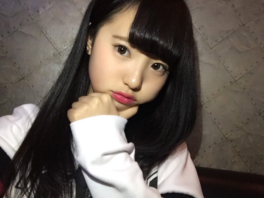 中町綾の高校と中学時代がヤバい?身長や出身、年齢のプロフィールも! 中町綾中学 - 中町綾の高校と中学時代がヤバい?身長や出身、年齢のプロフィールも!