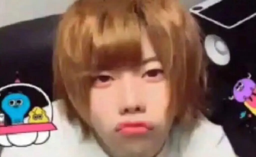 さとみくんの加工なし顔バレと整形前の昔の顔は?本名が「つな」は本当? 51b473e8c1d51345bb1e19eb508096ec - さとみくんの加工なし顔バレと整形前の昔の顔は?本名が「つな」は本当?