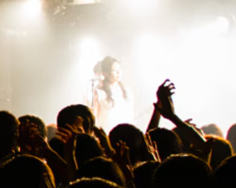 845539bb 99bd 4555 8a67 0288901b7b6a - ヨルシカsuisとn-bunaの顔バレ画像！顔出ししない理由は？ライブでは顔出ししてる？