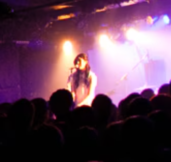 e44ffd91 03e0 4ffb b127 3ff609b7664f - ヨルシカsuisとn-bunaの顔バレ画像！顔出ししない理由は？ライブでは顔出ししてる？