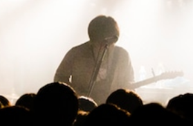 【ヨルシカの素顔】suis&n-bunaの顔バレ画像と年齢・身長のプロフィール! n bunaさん画像引き延ばし - 【ヨルシカの素顔】suis&n-bunaの顔バレ画像と年齢・身長のプロフィール!