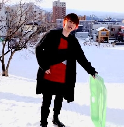 キヨが顔バレした実況者顔バレ事件とは?原因はつわはす? キヨさん画像 全身① e1667738680574 - キヨが顔バレした実況者顔バレ事件とは?原因はつわはす?