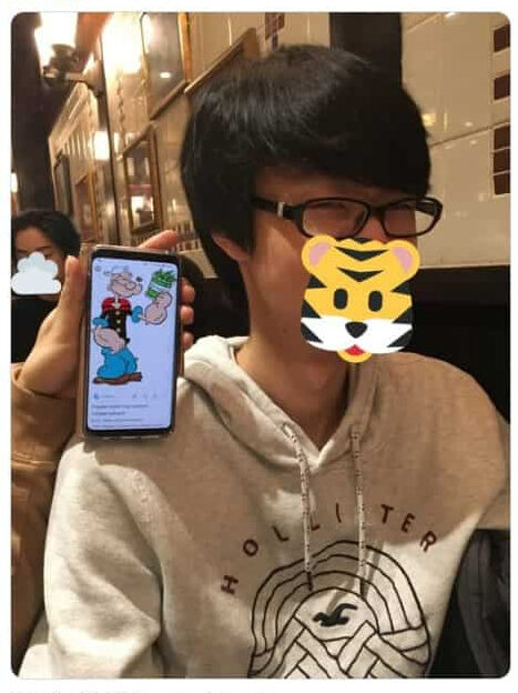 Tora顔画像？ e1678184429421 - 闇ノシュウの前世(中の人)は日経アメリカ人のTora(寅)！顔バレや実年齢、身長まとめ