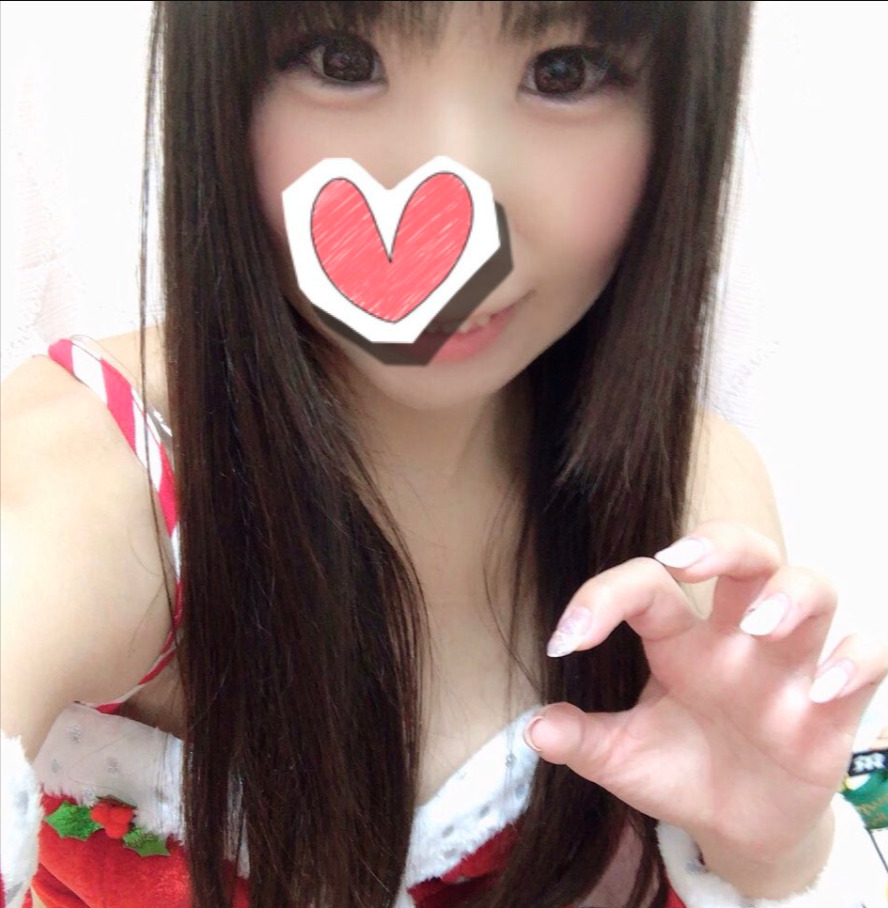 c086b12f f3fc 4d4a 9e39 67e50b73bdee - くるるてんてーの顔バレはバッタで前世はみかりんと同一人物？中の人の年齢は？