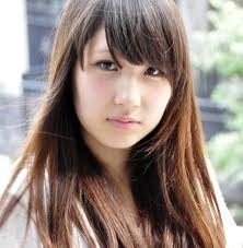 DRKDR cUEAA4PeG - コレサワの素顔がかわいい！今は顔出ししない理由やライブで顔が見える？