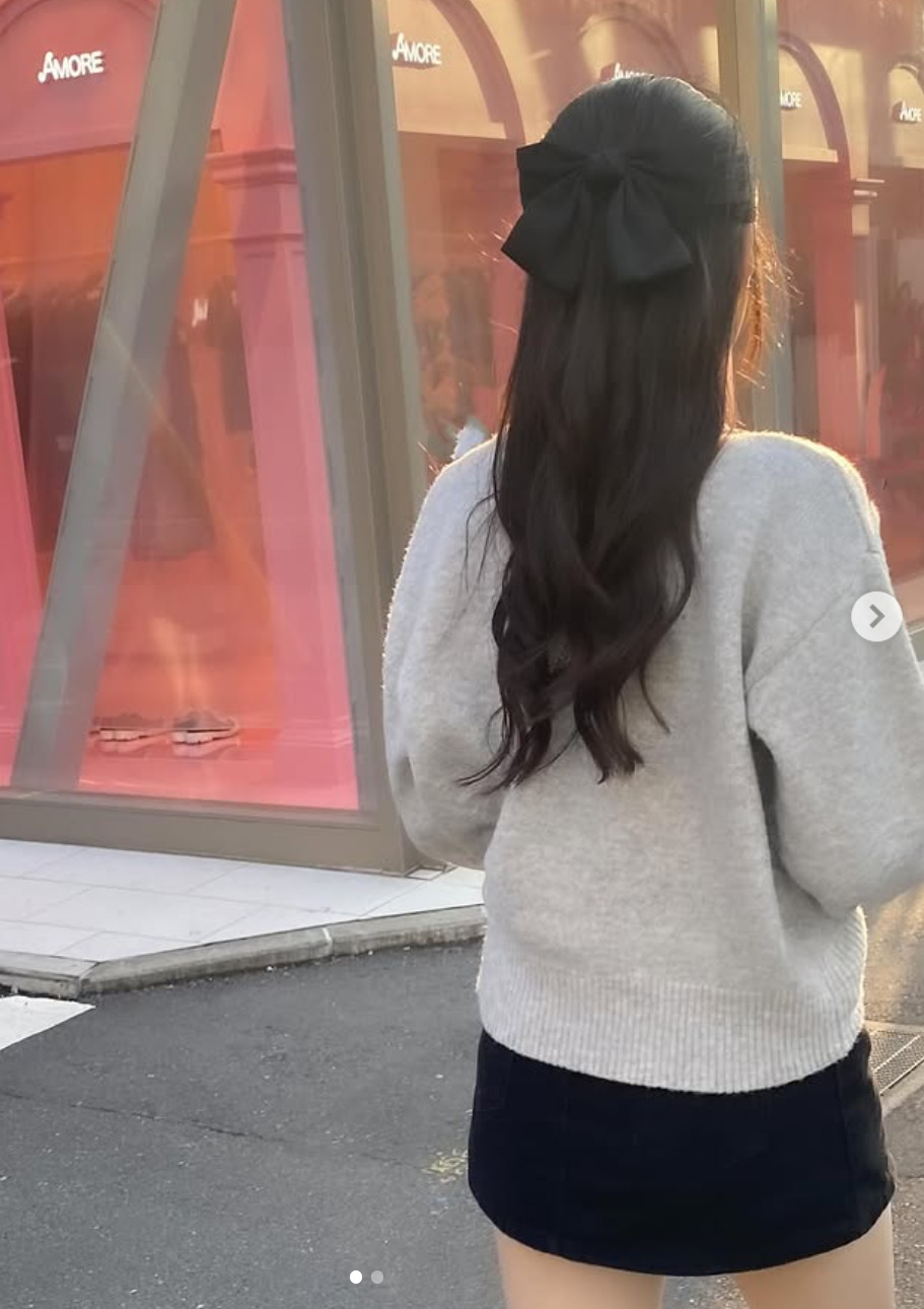 5d3e8ebf bc17 462b 848b da2509b5cf59 - tuki.の顔バレ理由は月美月の特定とコレコレ？紅白で素顔が見えた！？