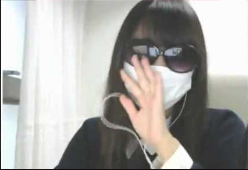 2026 04 14T204813.319 - 兎田ぺこらの中の人の顔バレ画像！110ちゃん時代に反射で顔バレしていた？